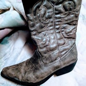 Adorable cowboy boots